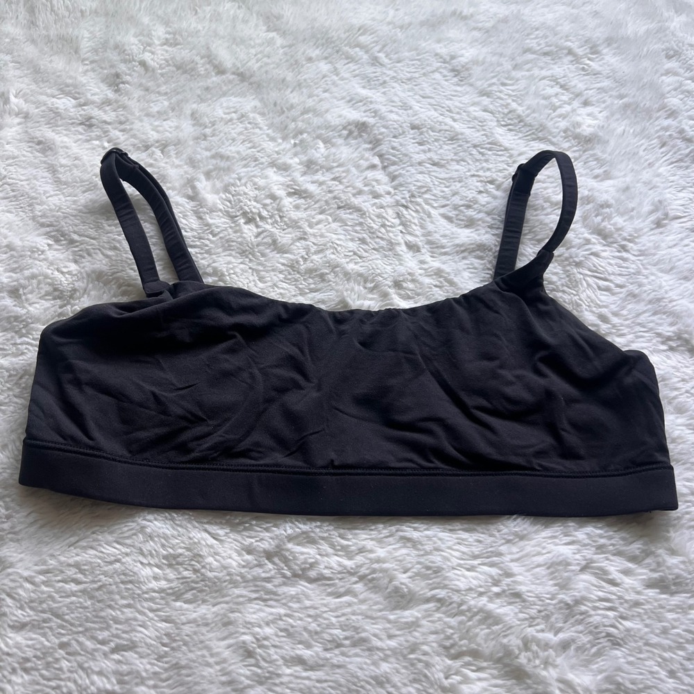 SKIMS Soft Lounge Bralette Onyx Black Scoop Neck Adjustable Straps BR-SCP-9182